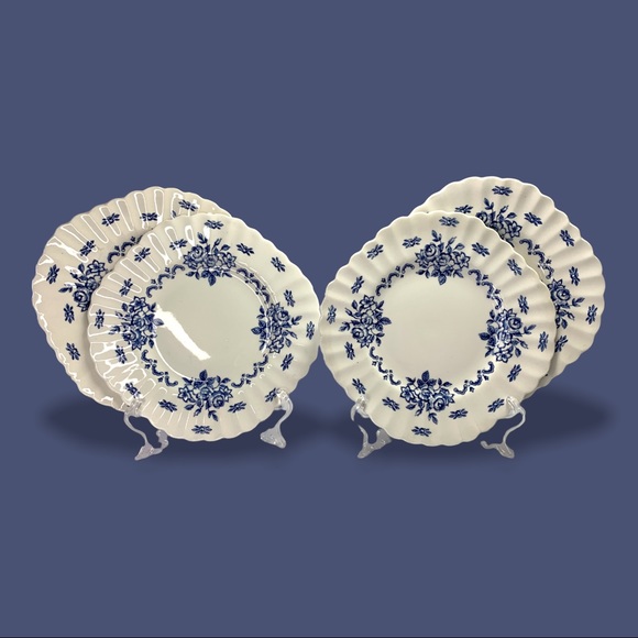 Vintage English Staffordshire Dessert Plates 4 Classic Blue White "Chatsworth" - Picture 1 of 11